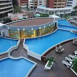 Conforto E Lazer Ao Lado Do Mar!